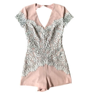 𝅺Bebe Romper -> Bebe Romper